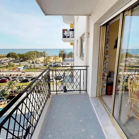 شقة 17sm - 2p Avec Terrasse Vue Laterale, Proche Centre مينتون